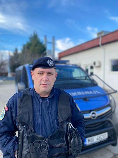 Un jandarm, aflat în timpul liber, a sărit în ajutorul victimelor accidentului din Pasajul Unirii 18817036