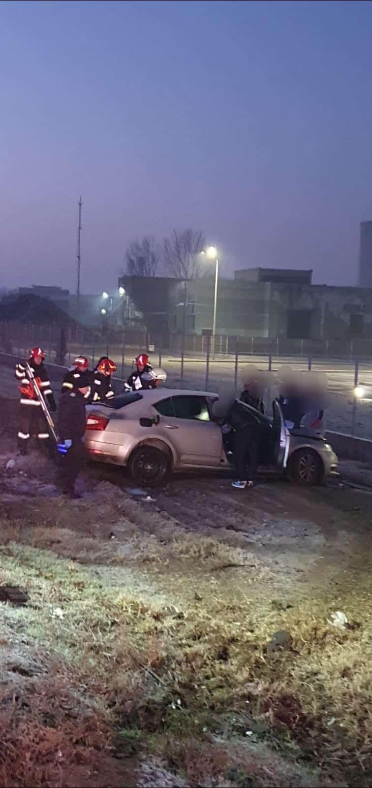 Trei persoane rănite într-un accident la ieșirea din Slobozia 18817016