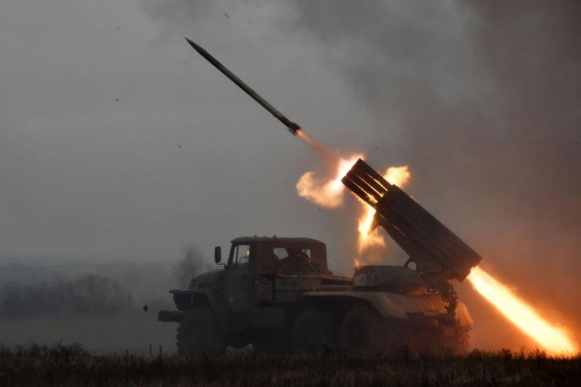 Război în Ucraina, ziua 306. Trei morți în al doilea atac cu drone asupra bazei Engels din interiorul Rusiei
