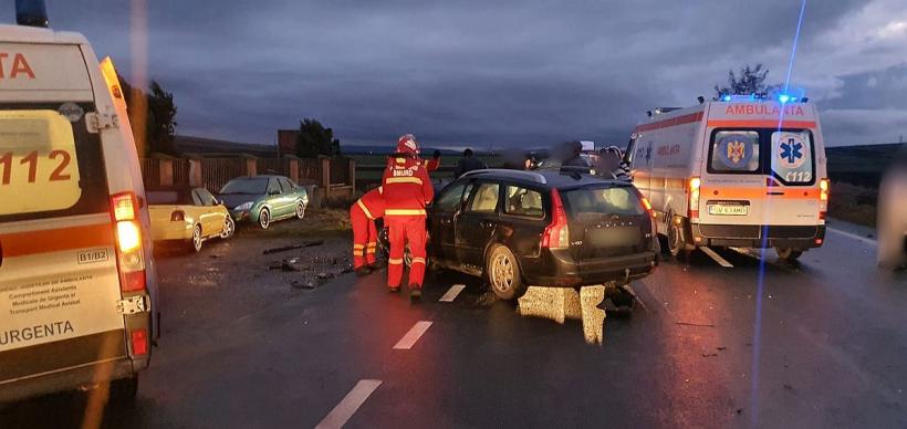Accident în Suceava cu 7 victime. Printre răniți, și 2 copii 18817327
