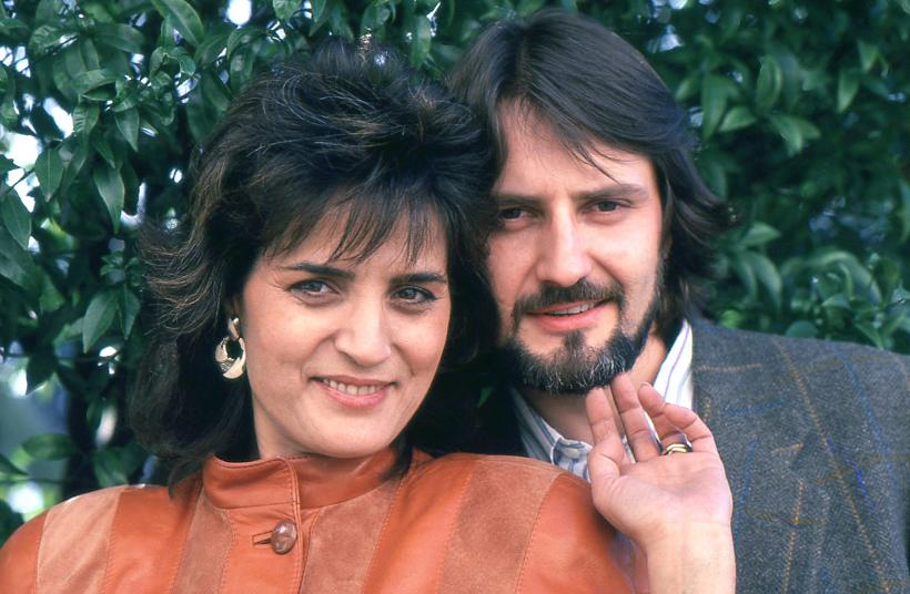 Celebra cântăreața Linda de Suza, simbol al migrației portugheze în Franța, a murit la 74 de ani 18817510