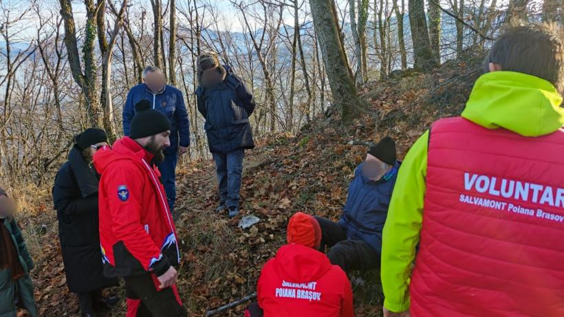 Accidentări pe munte! Au intervenit Salvamont și SMURD Brașov 18817665