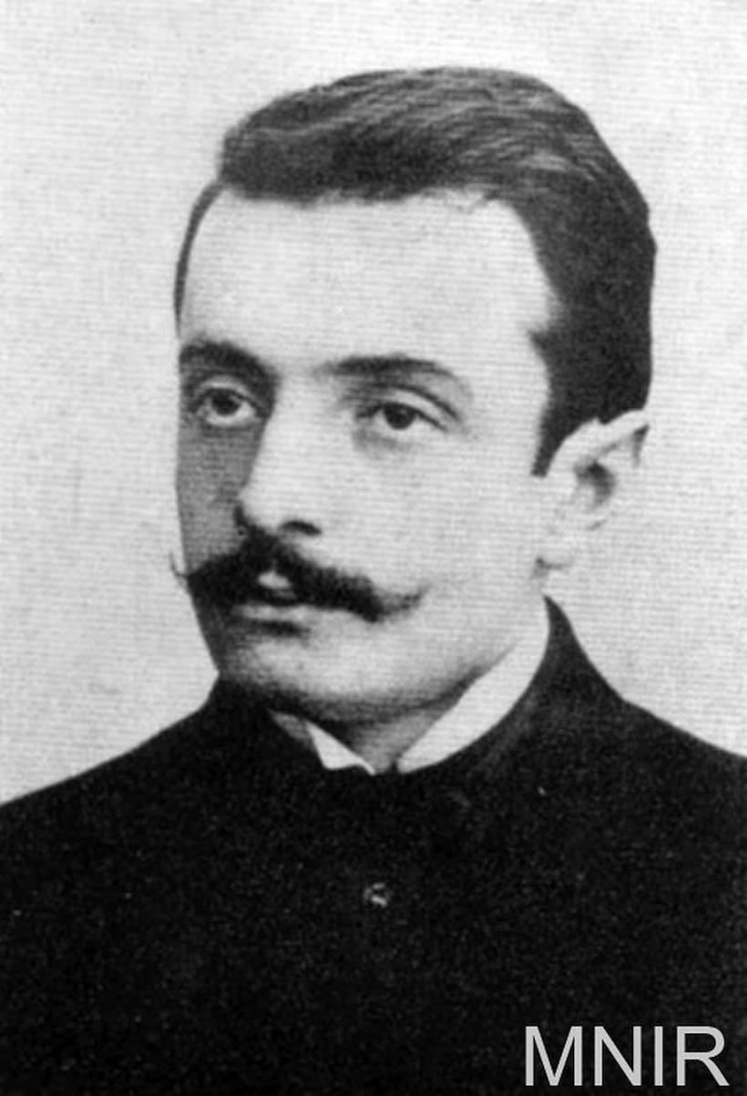 Ovid, savantul prob însurat cu „Mama fascismului” din România 18817489