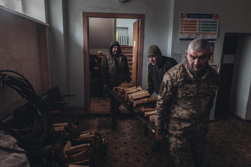 Război în Ucraina, ziua 309: Alarme de raid aerian în Kiev și Herson. Rusia a doborât o dronă în apropierea bazei militare Engels. O rachetă a forțelor ucrainene a căzut în Belarus 18817534