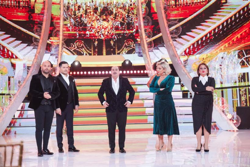 Revelionul cel neBUN aduce la Antena 1 cel mai tare concurs de revelioane! Liviu și Andrei se întrec cu Nea Mărin pentru o porție dublă de distracție 18817561