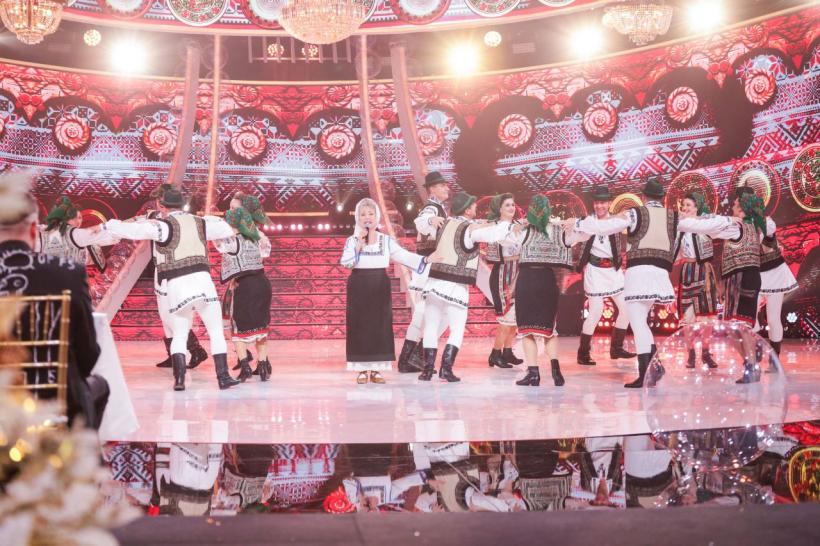 Revelionul cel neBUN aduce la Antena 1 cel mai tare concurs de revelioane! Liviu și Andrei se întrec cu Nea Mărin pentru o porție dublă de distracție 18817566