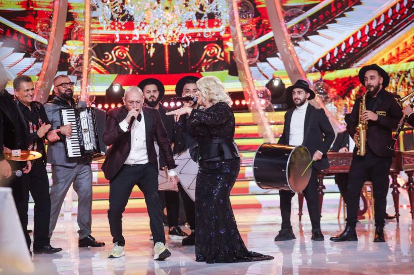 Revelionul cel neBUN aduce la Antena 1 cel mai tare concurs de revelioane! Liviu și Andrei se întrec cu Nea Mărin pentru o porție dublă de distracție 18817567