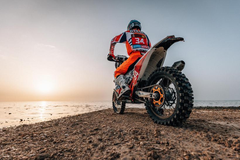 LIVE: Începe Dakar 2023! Riderul român Emanuel Gyenes ia startul pentru a 13-a oară