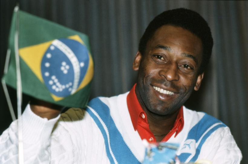 Fotbalul mondial va păstra momente de reculegere în memoria lui Pele