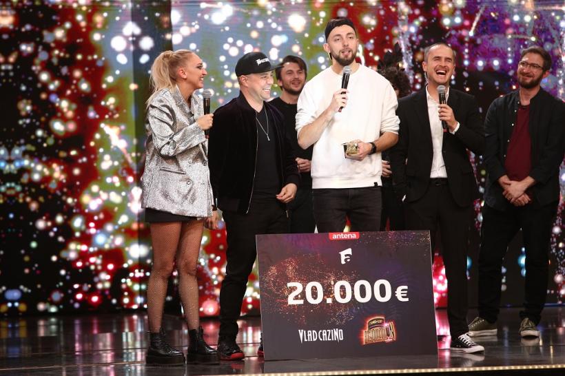 Aseară, la Antena 1, Mădălin Cîrje a câștigat premiul de 20.000 de euro și mult râvnitul trofeu în cadrul finalei sezonului 2 Stand-Up Revolution