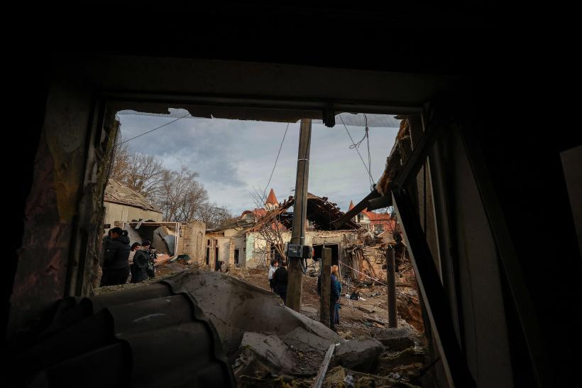 Război în Ucraina, ziua 313. Noi atacuri aeriene în Kiev. Zeci de recruți ruși au fost uciși în Donețk 18818146