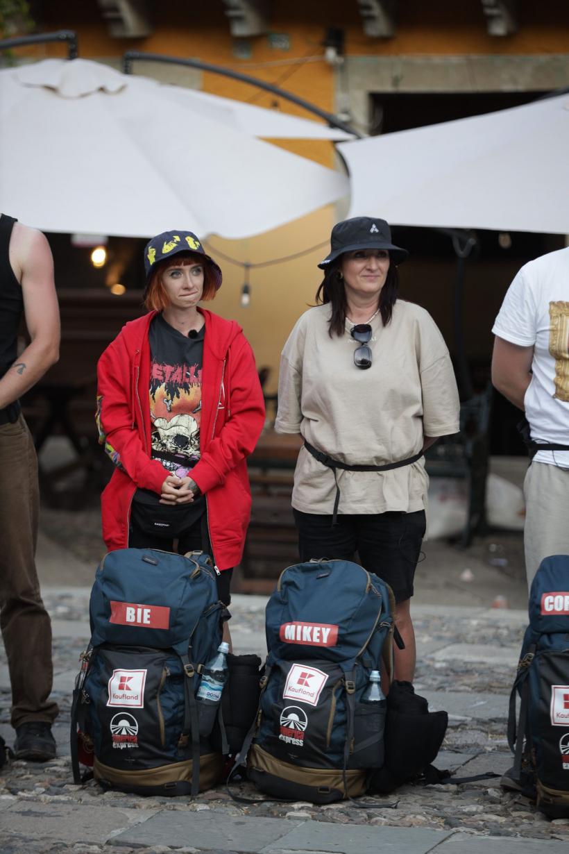 Bie Adam alias Tequila, despre America Express: „Mamei i-a fost mai puțin frică decât mie, eu sunt mai panicată. Mă trezeam noaptea și întrebam: Am dormit cu telefonul de securitate sub pernă, cu mâna pe el” 18818721