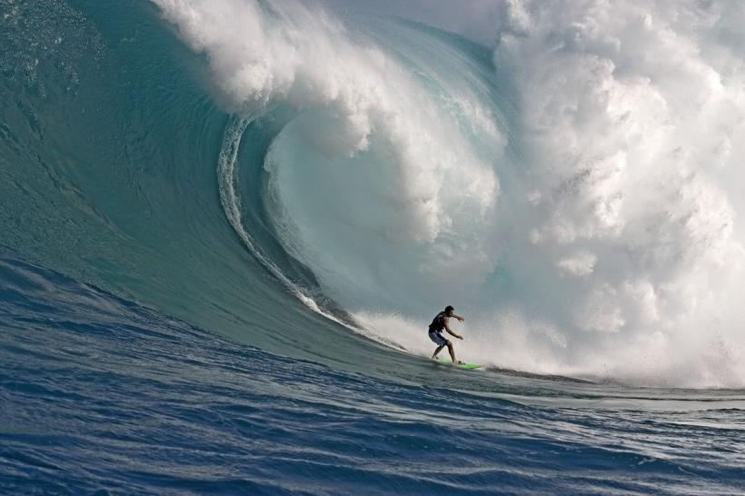 Celebrul surfer „Mad Dog&quot; a murit în timp ce se antrena într-o zonă cu valuri uriașe din Portugalia