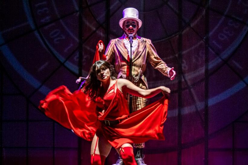 Două montări de anvergură ale Teatrului Naţional ”Mihai Eminescu” din Chișinău, la TNB! 18819087