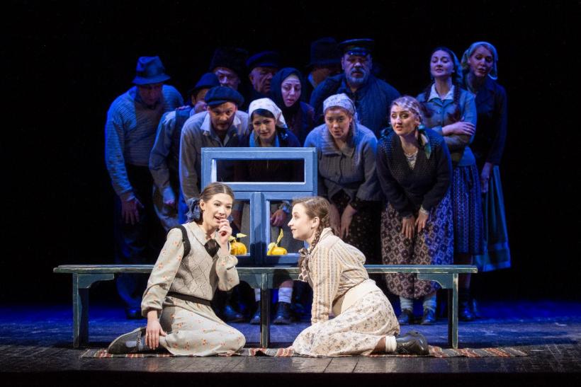 Două montări de anvergură ale Teatrului Naţional ”Mihai Eminescu” din Chișinău, la TNB! 18819089