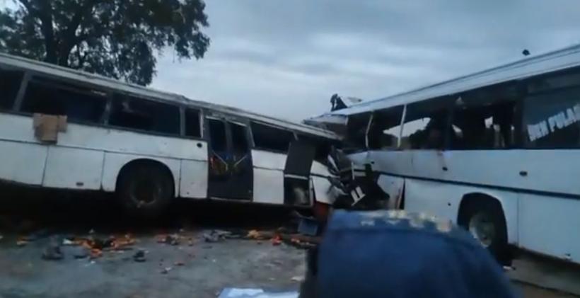 Accident teribil în Senegal. Două autobuze s-au ciocnit. Cel puțin 40 de persoane au fost ucise și 85 rănite 