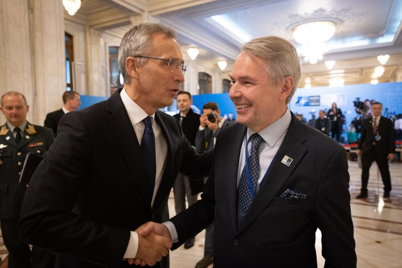 Situație dificilă în Finlanda. Populația se opune amplasării unei baze NATO 18819322