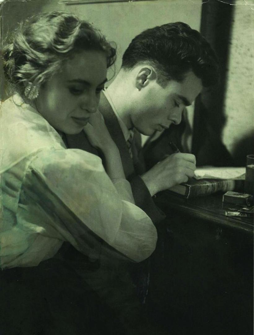 Nebunul frumos care i-a dăruit românilor pe Tanța și Costel 18819388