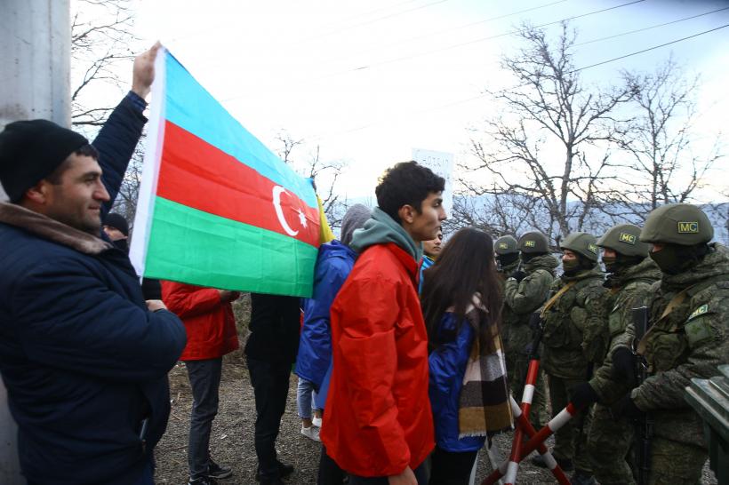 Tensiuni Rusia-Armenia pe tema negocierilor de pace din regiunea Nagorno-Karabah 18819878
