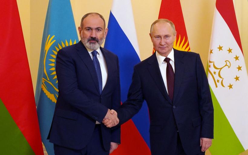 Tensiuni Rusia-Armenia pe tema negocierilor de pace din regiunea Nagorno-Karabah 18819881