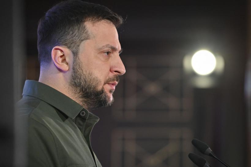 Zelenski anunţă că va trata cu prioritate susţinerea trupelor ucrainene din Bahmut şi Soledar