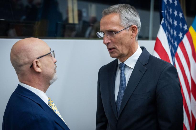 Declarații INCENDIARE ale ministrului Apărării de la Kiev: Ucraina face parte de facto din NATO 18820102