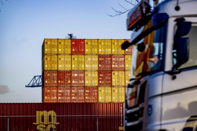 Paradisul drogurilor: Anvers și Rotterdam confiscă cinci procente din producția mondială de cocaină! 18820031