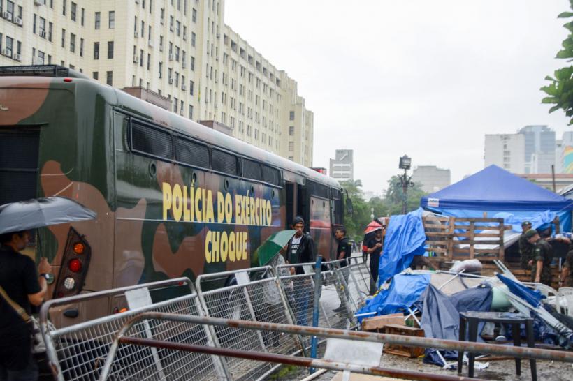 Instanța supremă investighează rolul lui Bolsonaro în revoltele sângeroase din Brazilia 18820273