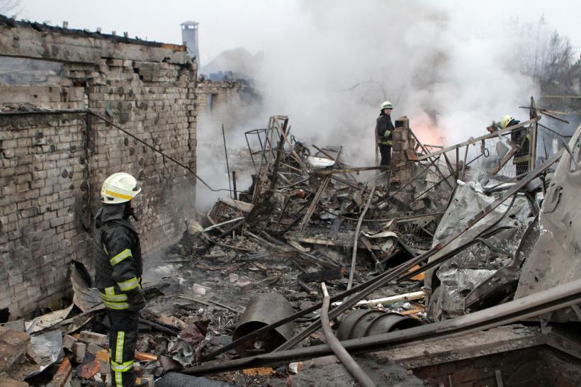 Război în Ucraina, ziua 326. Crește numărul victimelor de la Dnipro: Cel puțin 25 de persoane, între care un copil, au murit în urma bombardamentului din Dnipro