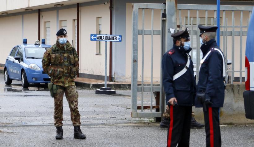 Cel mai căutat șef al mafiei din Italia a fost arestat. Polițiștii îl căutau de 30 de ani! 18820601