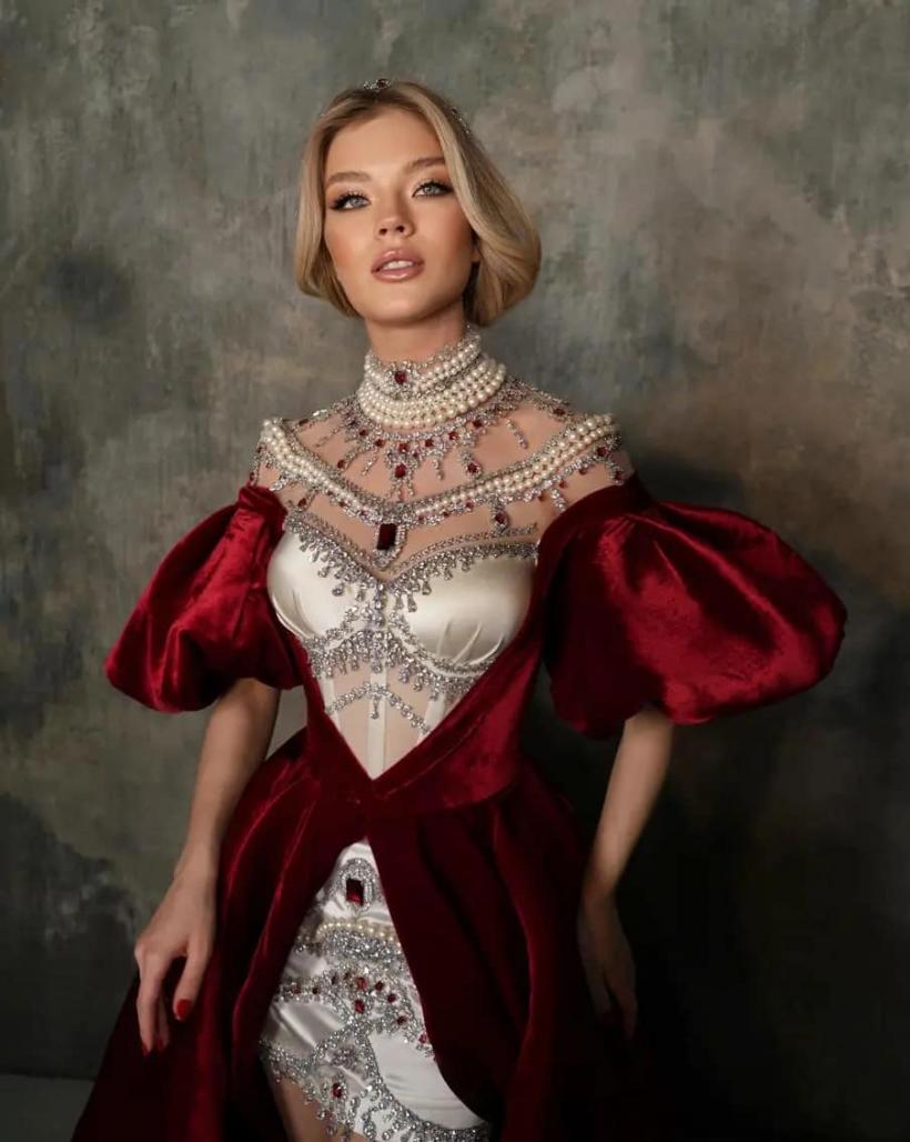 Scandal la Miss Univers! Războiul manechinelor: Miss Ucraina a încercat să o împiedice pe Miss Rusia să participe 18820743