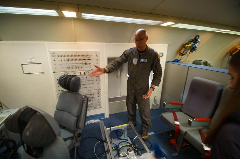 Primul avion AWACS a aterizat la Baza Militară de la Otopeni. NATO va monitoriza situația din Belarus 18820915