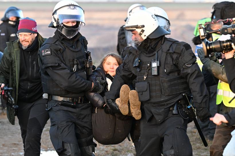 Greta Thunberg, reţinută de poliţia germană  18820944