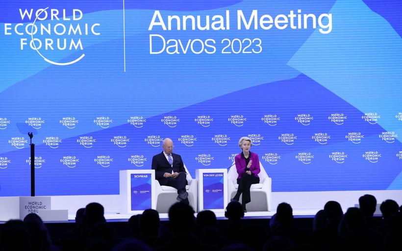 Liderii lumii se distrează cu prostituate de lux la summitul de la Davos? 18820954