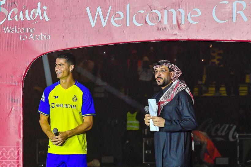 Ronaldo, căpitan la debutul său în Arabia Saudită, în amicalul contra lui Messi