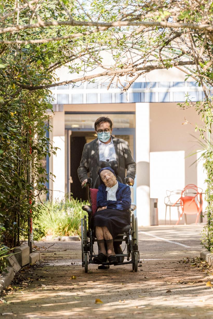 Cea mai bătrână persoană din lume a murit la vârsta de 118 ani și 340 de zile 18821134