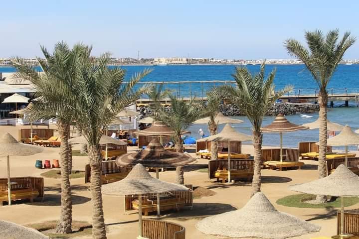 Efectul războiului: Ruşii îşi cumpără pe capete locuinţe în Turcia! 18820975