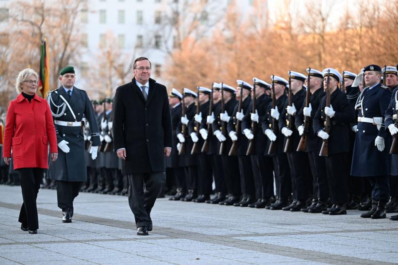 Germania reafirmă poziţia unitară cu SUA privind asistenţa militară oferită Ucrainei 18821284