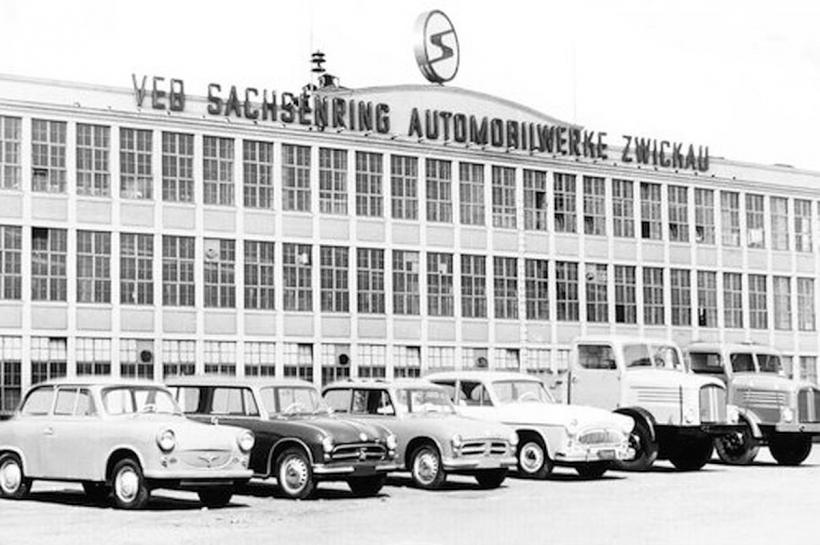 Un Trabant numit dorință 18821276