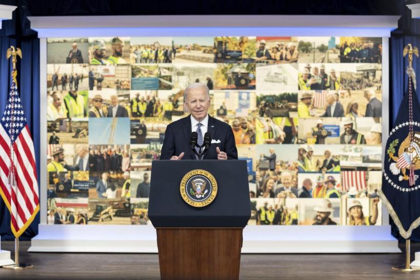 Joe Biden afirmă că Ucraina va primi toată asistenţa militară necesară