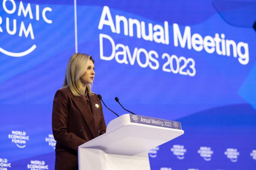 Davos 2023: Se discută despre săptămâna de lucru de 4 zile