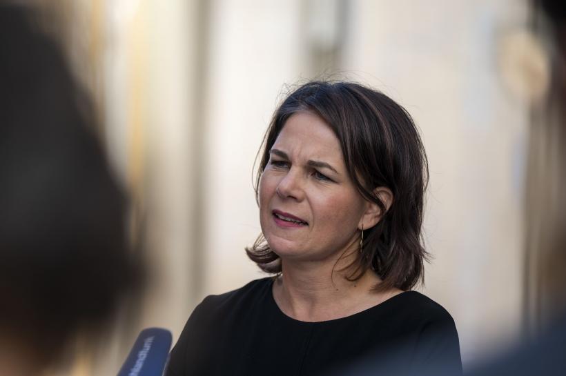 Șefa diplomației de la Berlin: Germania nu va bloca Polonia să trimită tancuri în Ucraina 18821779