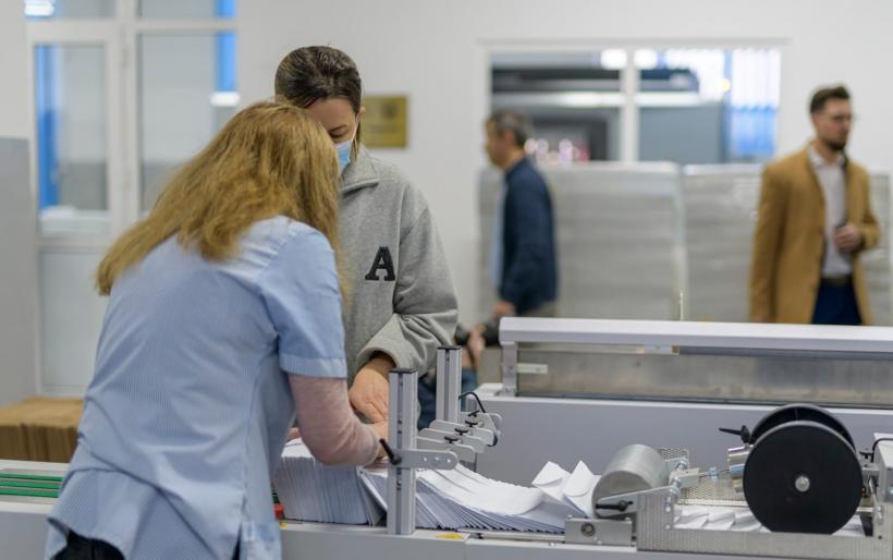 Cardurile de energie, pe drum către familiile cu venituri mici 18822278