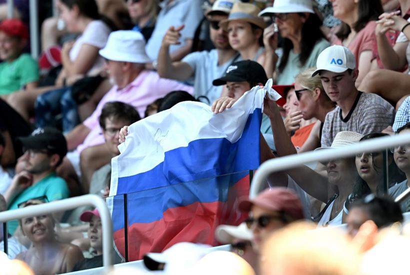 Tatăl lui Djokovic, alături de steagul Rusiei!