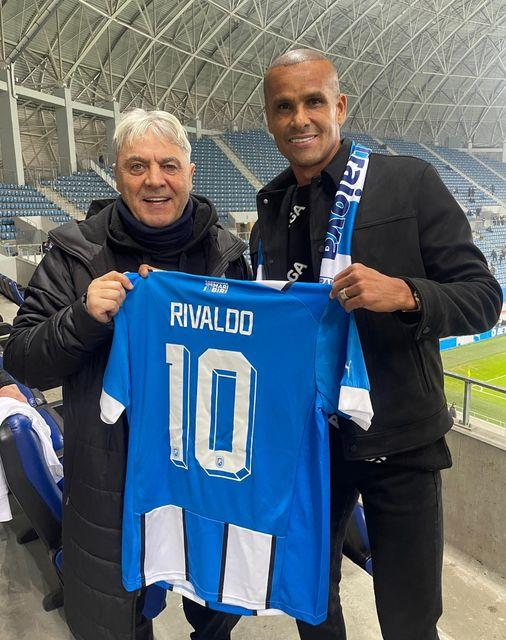 Cu Rivaldo în tribune, Universitatea Craiova s-a impus cu 2-0 în fața lui FC Hermannstadt 18822781