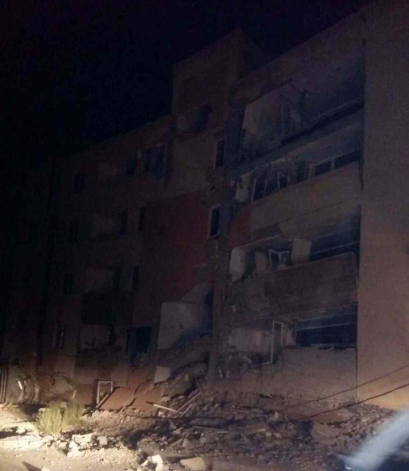 Trei morți și peste 300 de răniți, după cutremurul de la granița dintre Iran și Turcia