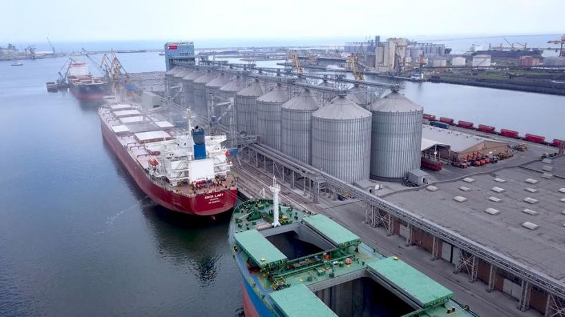 Portul Constanța anunță o performanță istorică: cel mai mare volum de mărfuri operat în porturile maritime românești în 2022