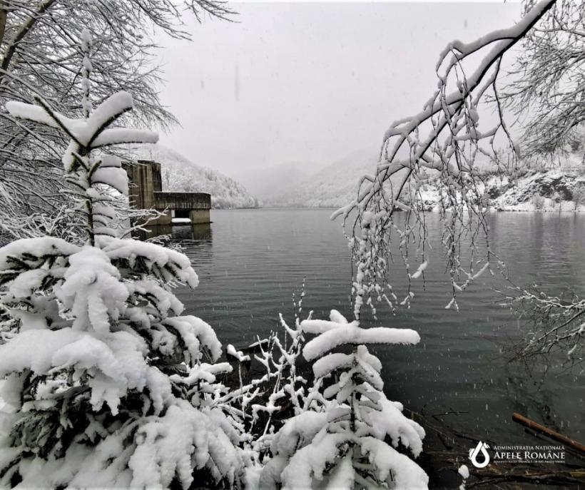 Umplerea lacurilor de acumulare a ajuns la 80% 18822992