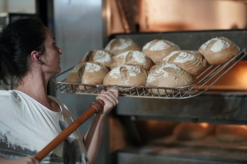 Pâinea noastră cea de toate zilele: cel mai nou documentar semnat de Șerban Georgescu a avut premiera internațională în cadrul FIPADOC 18823200