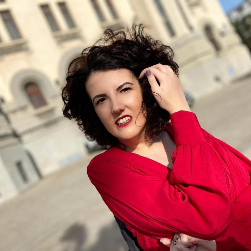 Doliu în mass-media. O cunoscută jurnalistă s-a stins din viață la 32 de ani: "Nimeni nu este de neînlocuit. În afară de tine" 18823422